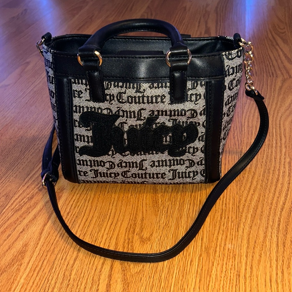 Juicy Couture black gothic logo paparazzi crossbody shoulder bag Y2K vintage